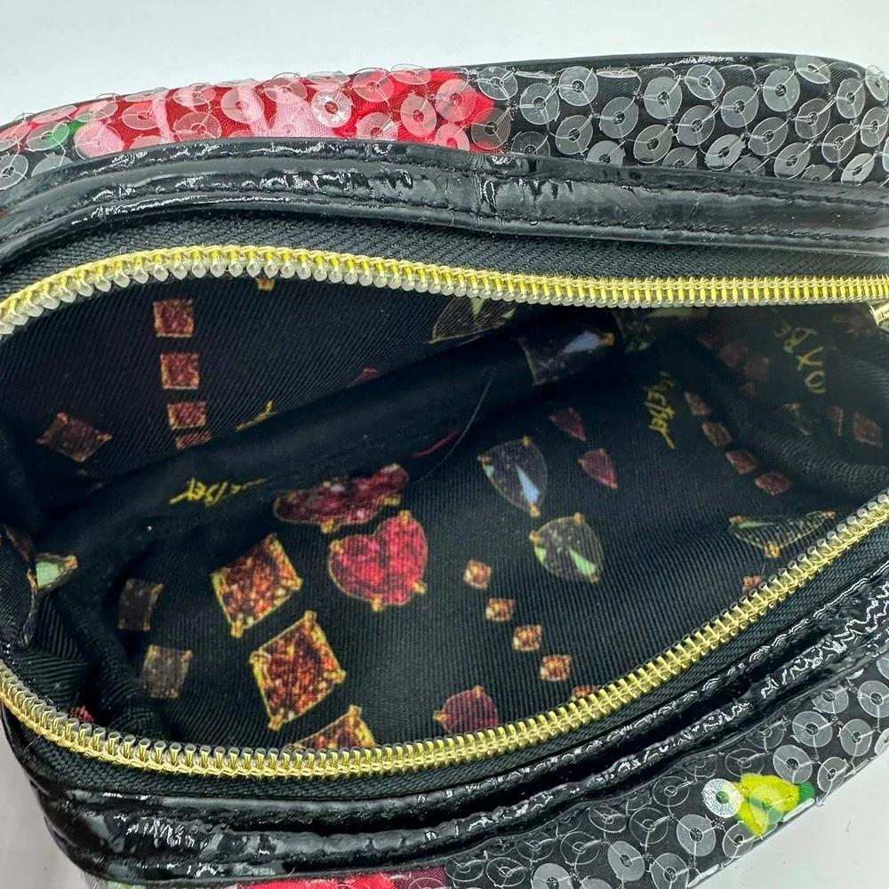 Betsey Johnson Womens Y2K Dark Floral Sequin Mini Cosmetic Bag Heart Zipper Pull